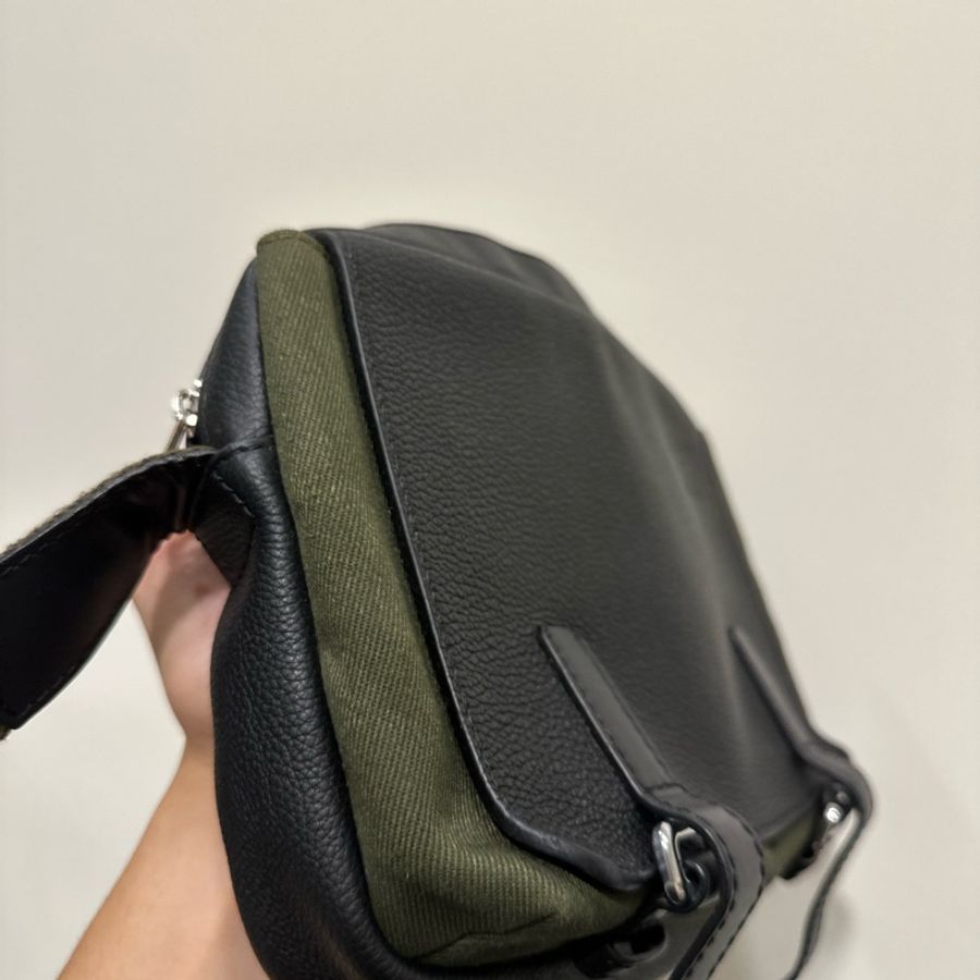 Loewe military xs 熱門包款 划算價出售!-11