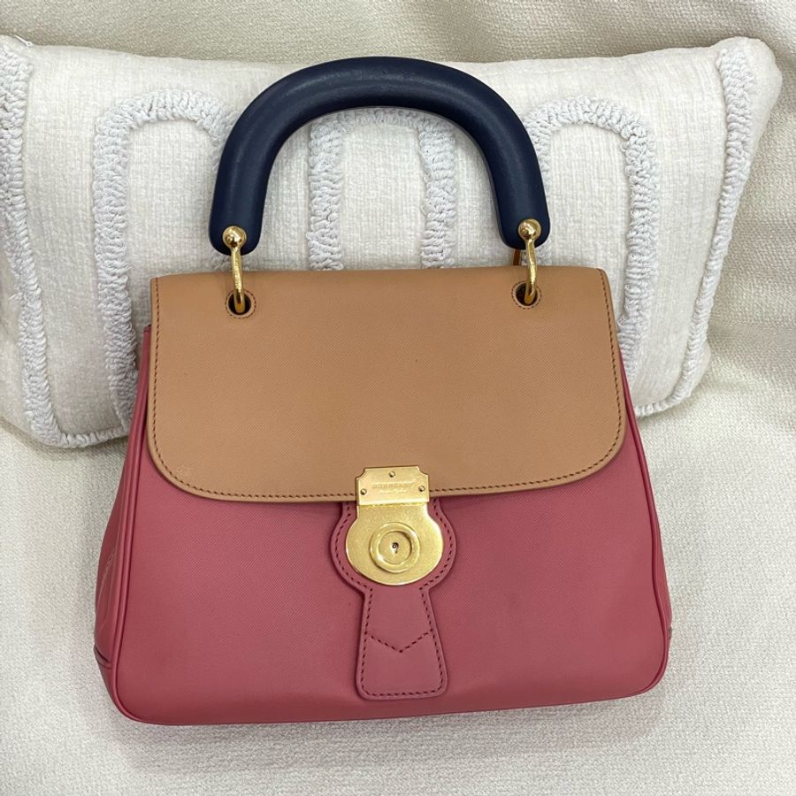 超好價 Burberry DK88-0