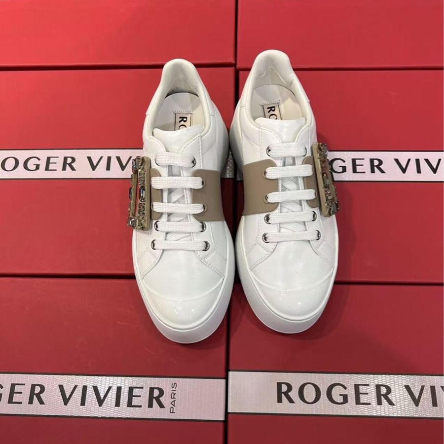 促銷品 Roger Vivier Viv' Skate 皮革運動鞋 水鑽扣-0