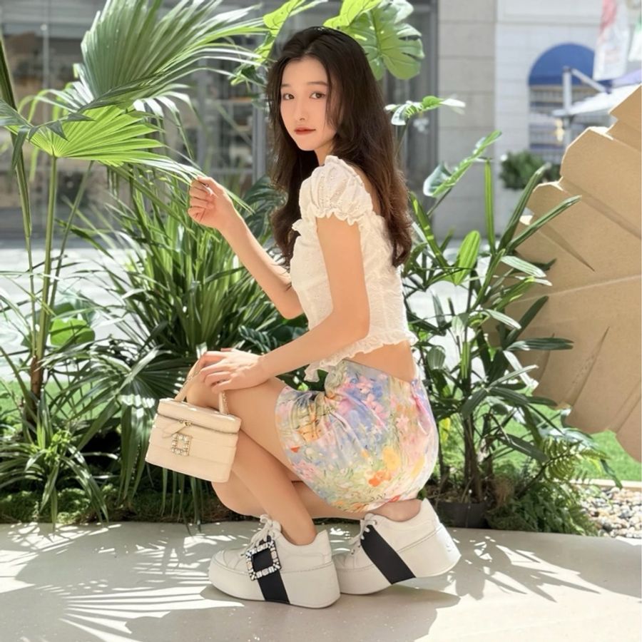 促銷品 Roger Vivier Viv' Skate 皮革運動鞋 水鑽扣-5