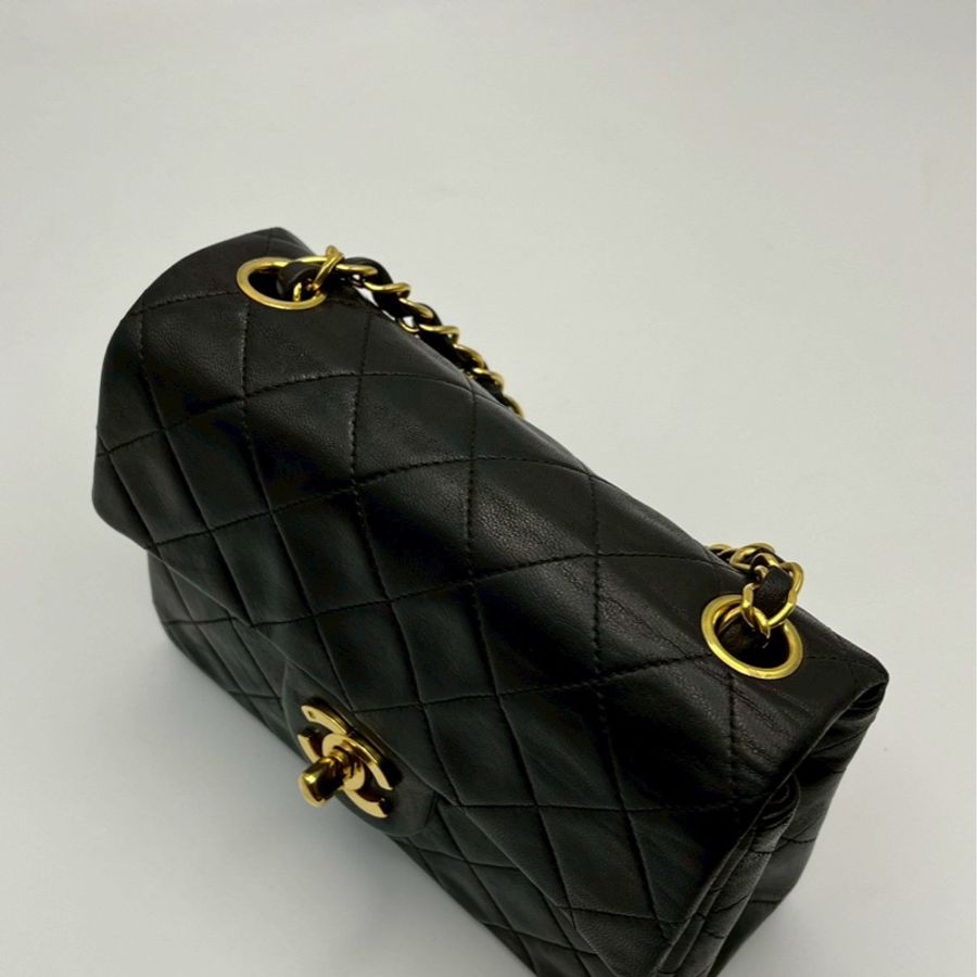 🏷️ Chanel 17 cm小方胖-8