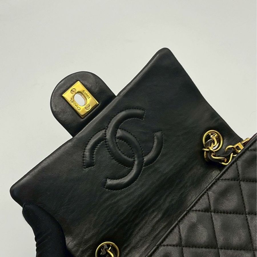 🏷️ Chanel 17 cm小方胖-13