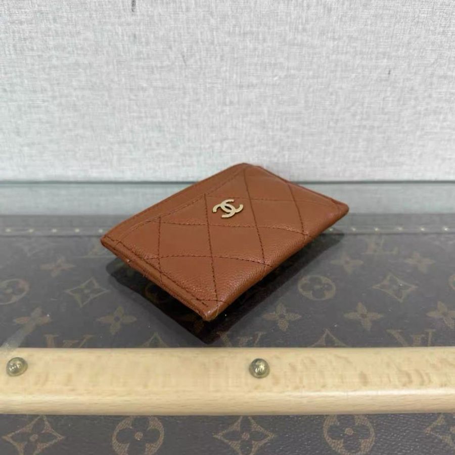 CHANEL 焦糖色金扣荔枝牛皮卡包 11*7.5 全新閒置配件吊牌-2