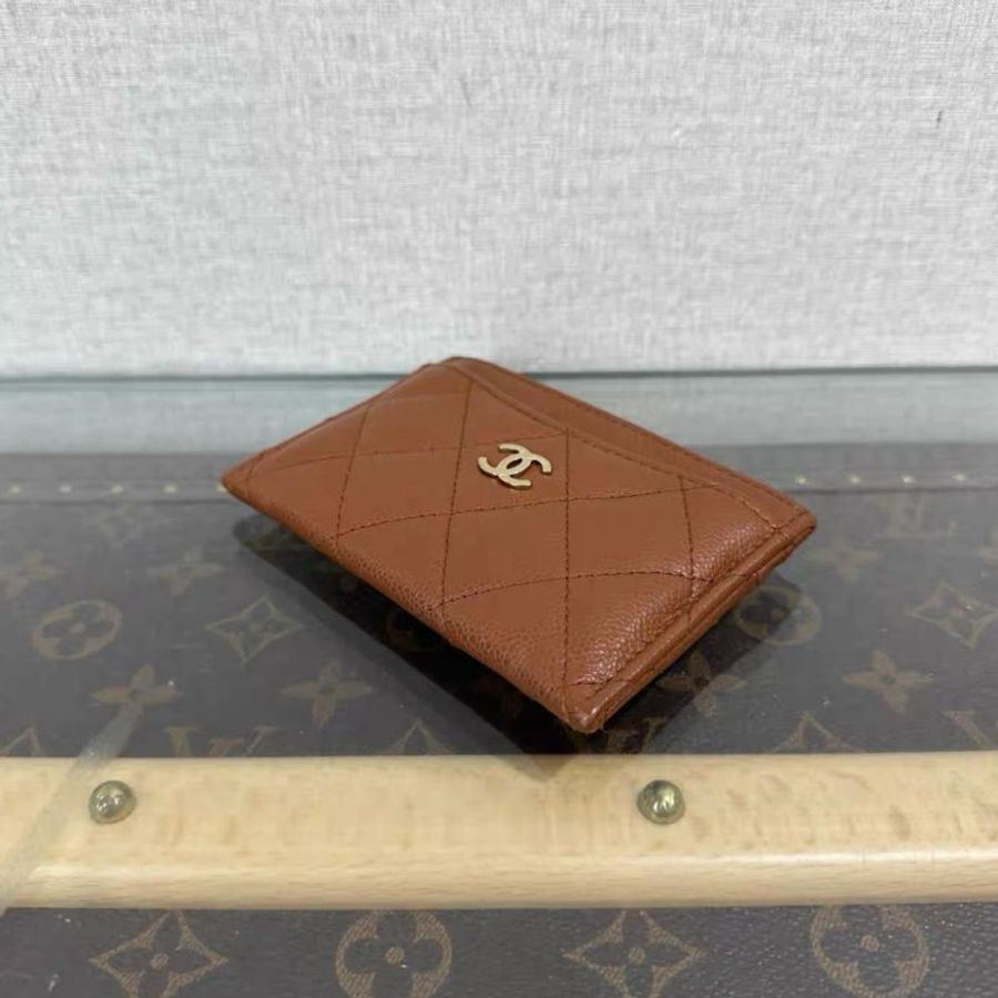 CHANEL 焦糖色金扣荔枝牛皮卡包 11*7.5 全新閒置配件吊牌-4