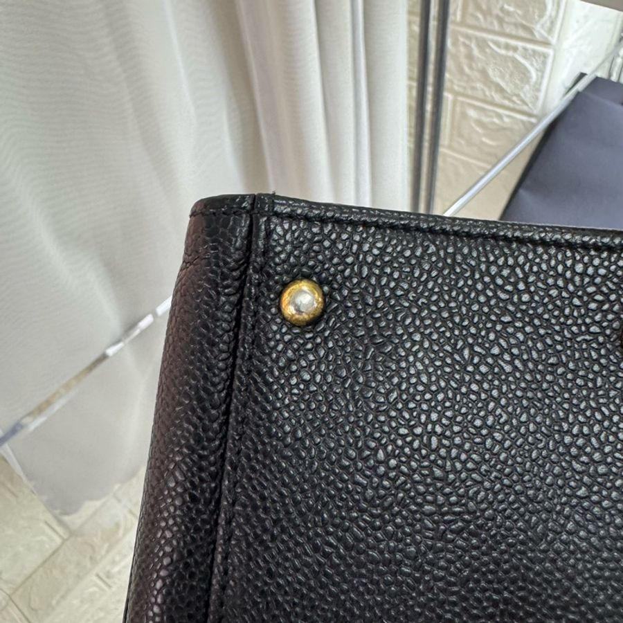 Chanel 黑金魚子醬雙c扣奶粉鏈條包帶卡-7