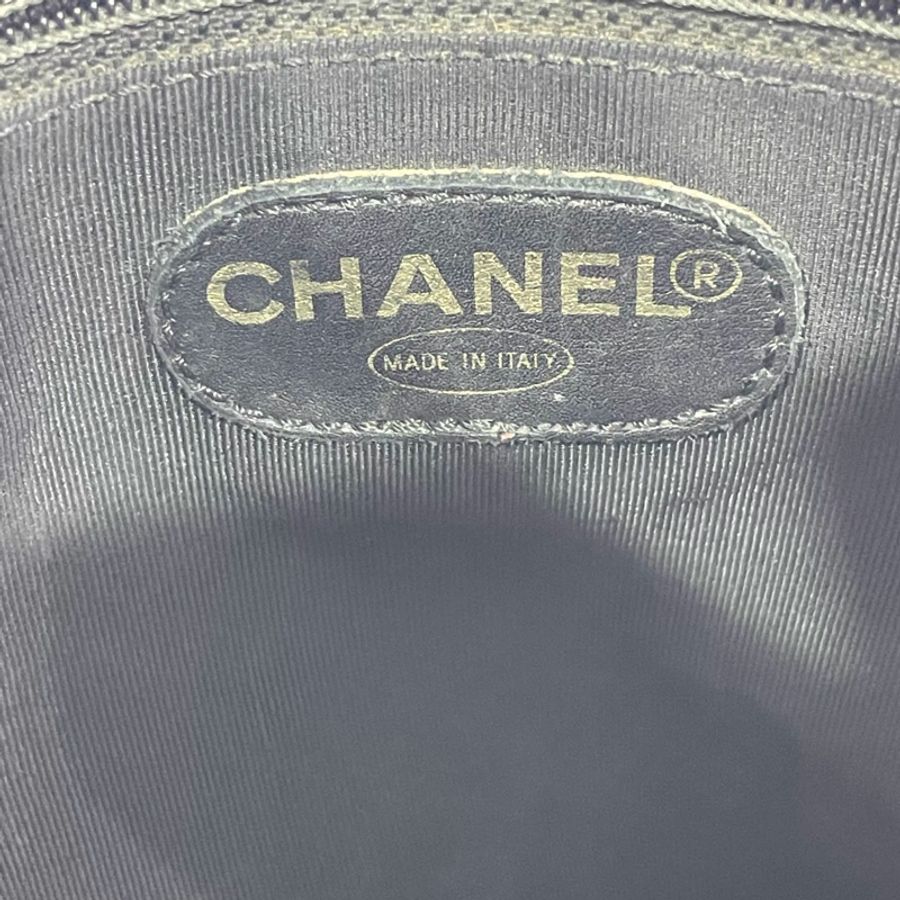 Chanel 黑金魚子醬雙c扣奶粉鏈條包帶卡-13