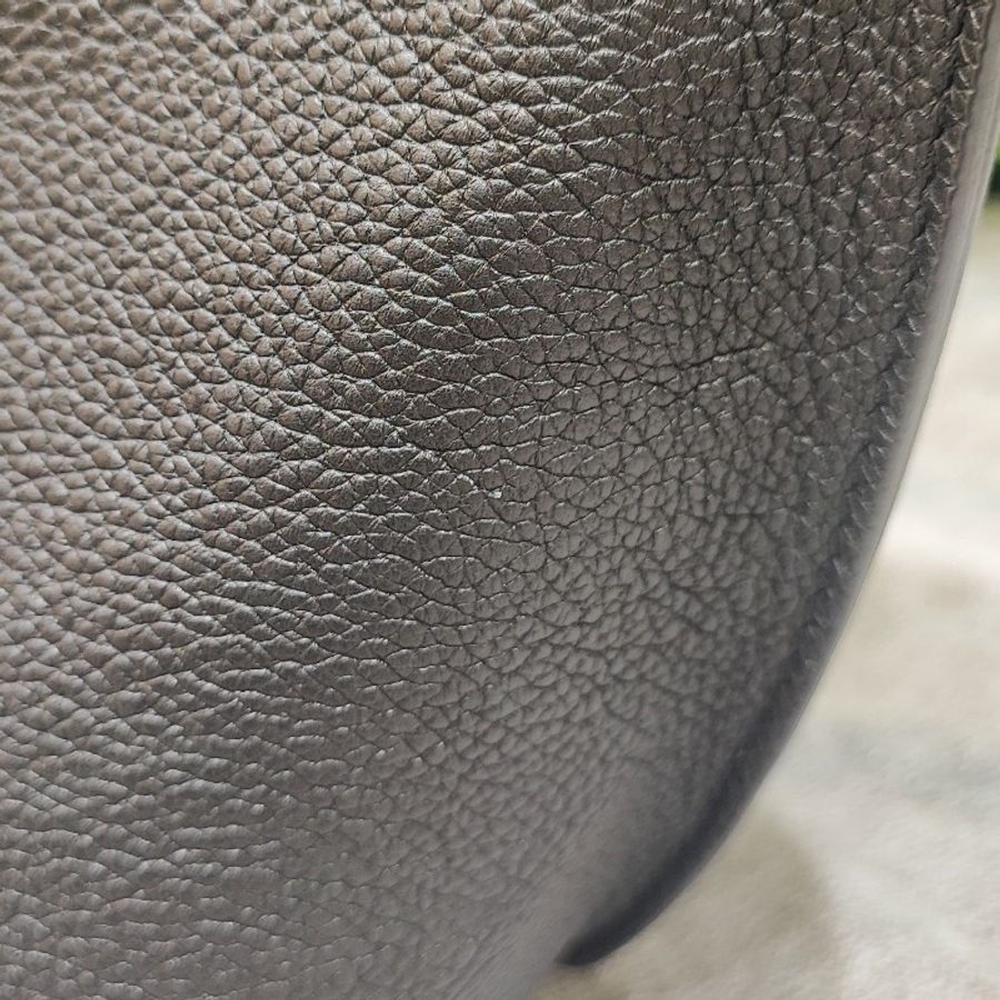 Louis Vuitton Lockme Go-10