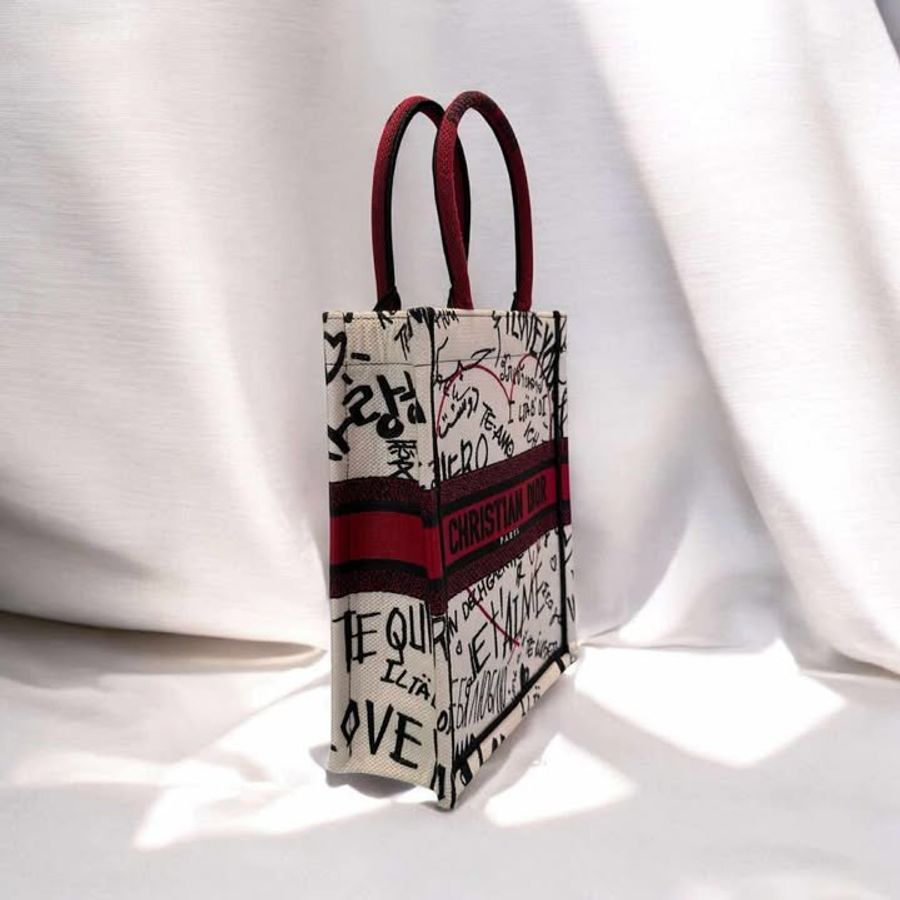 DIOR BOOK TOTE 七夕限定-2