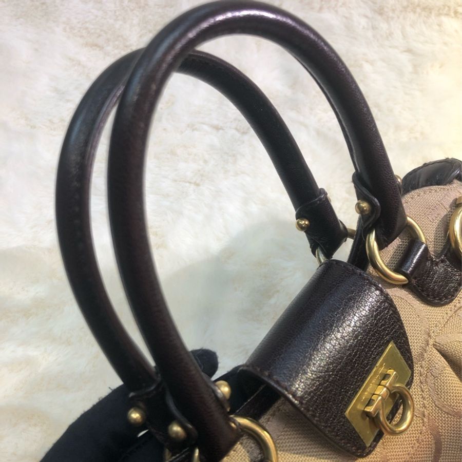 Ferragamo 老花布面 啡色手提帶 手拎包 XB363-4