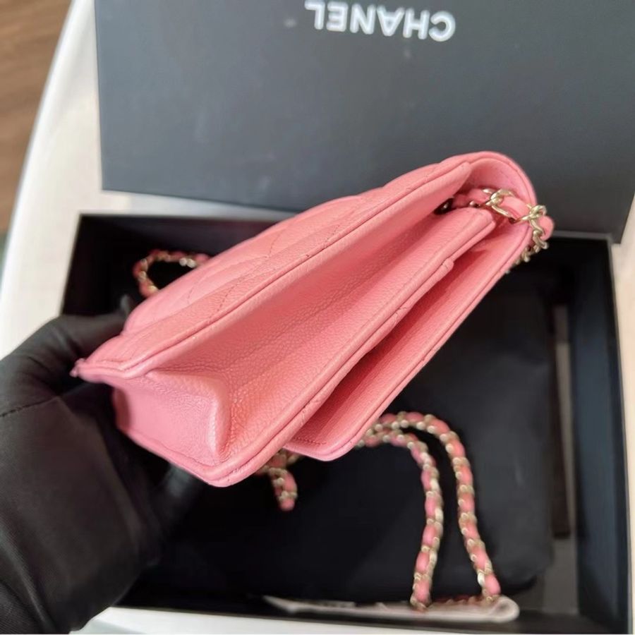 Chanel 23K珊瑚粉荔枝紋牛皮 膜都在 近新閒置😍-5