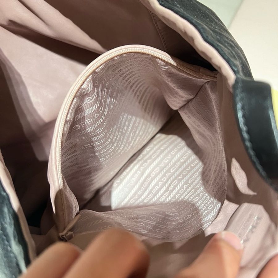 Prada nappa antique bag義大利購入-4