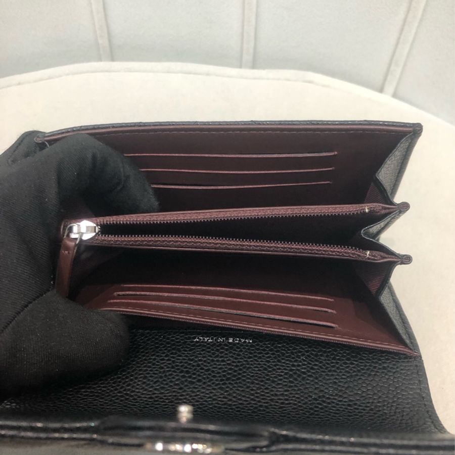 Chanel V紋黑色中銀包 XB470-11