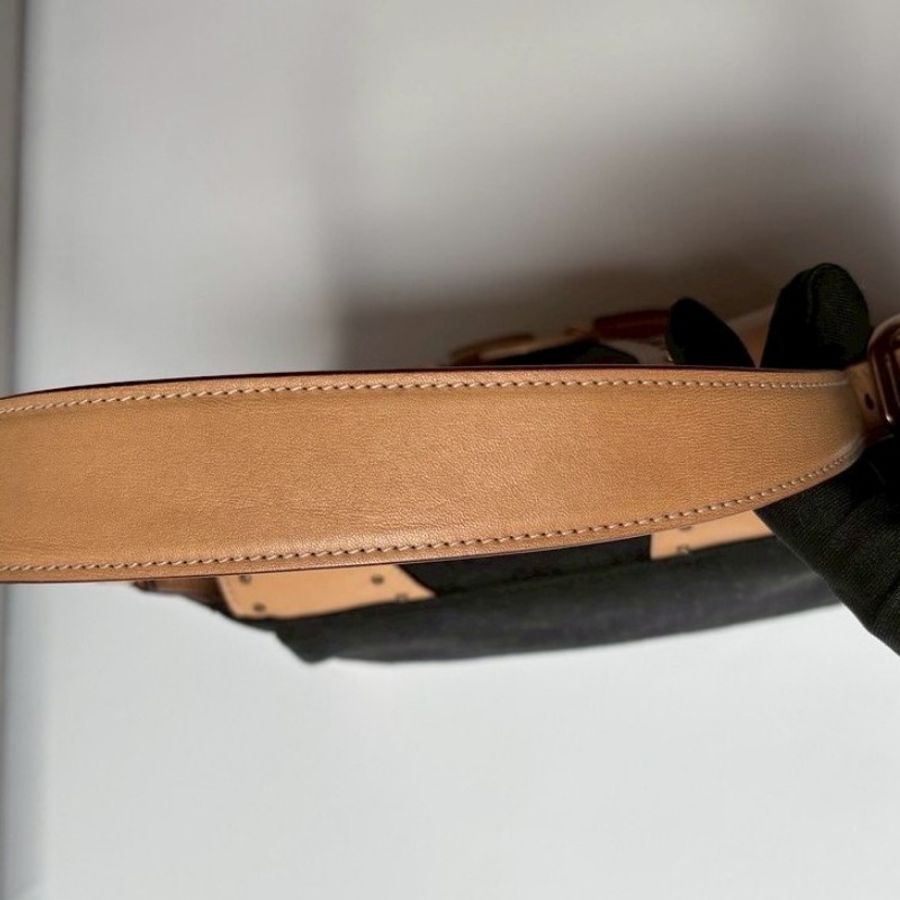 Gucci 駝皮邊黑logo布搖滾系列肩側包-11