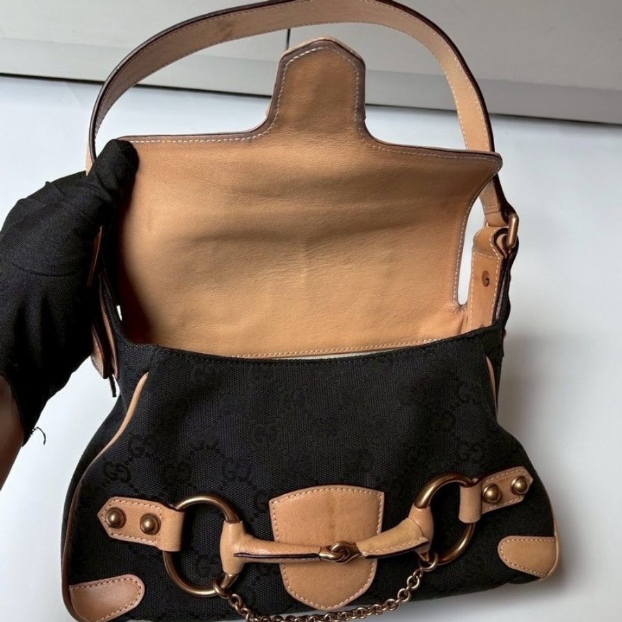 Gucci 駝皮邊黑logo布搖滾系列肩側包-16