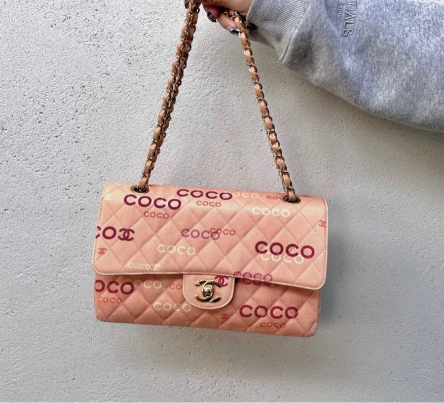 「JL精品代購」9新 Chanel 香奈兒粉膚色 coco 字母cf25-0