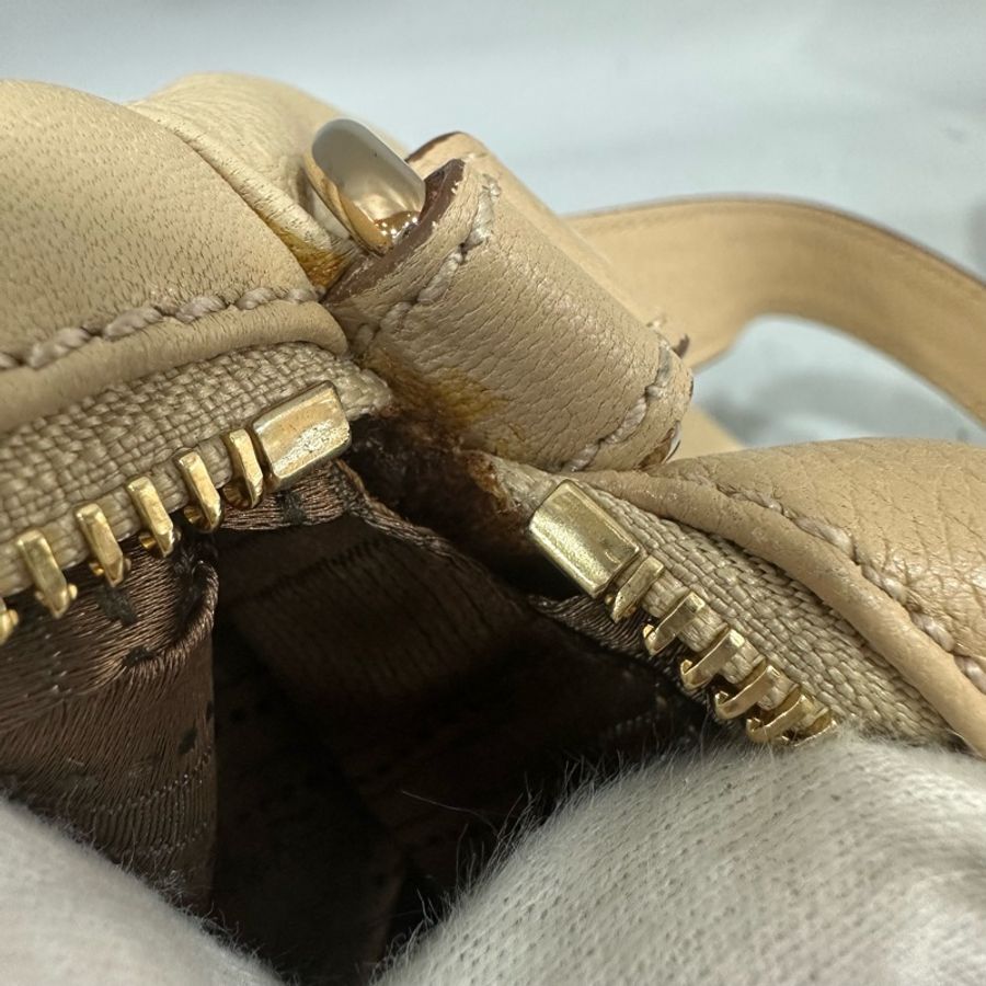 ferragamo 奶茶色蝴蝶結肩背手提包-46