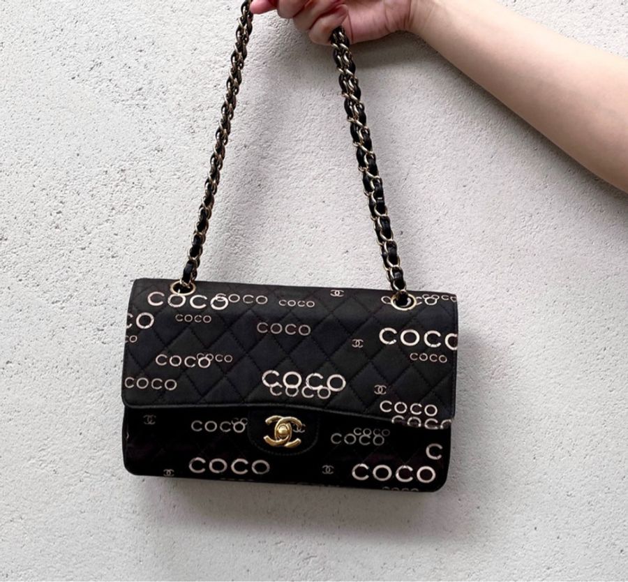 「JL精品代購」 9新 Chanel 香奈兒黑色 coco 字母cf25-0