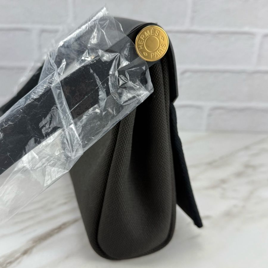 愛馬仕 Hermès Mini Herbag Zip 20 dark bronze 黑➕黑銅色 金釦 肩背包/ 斜背包-13