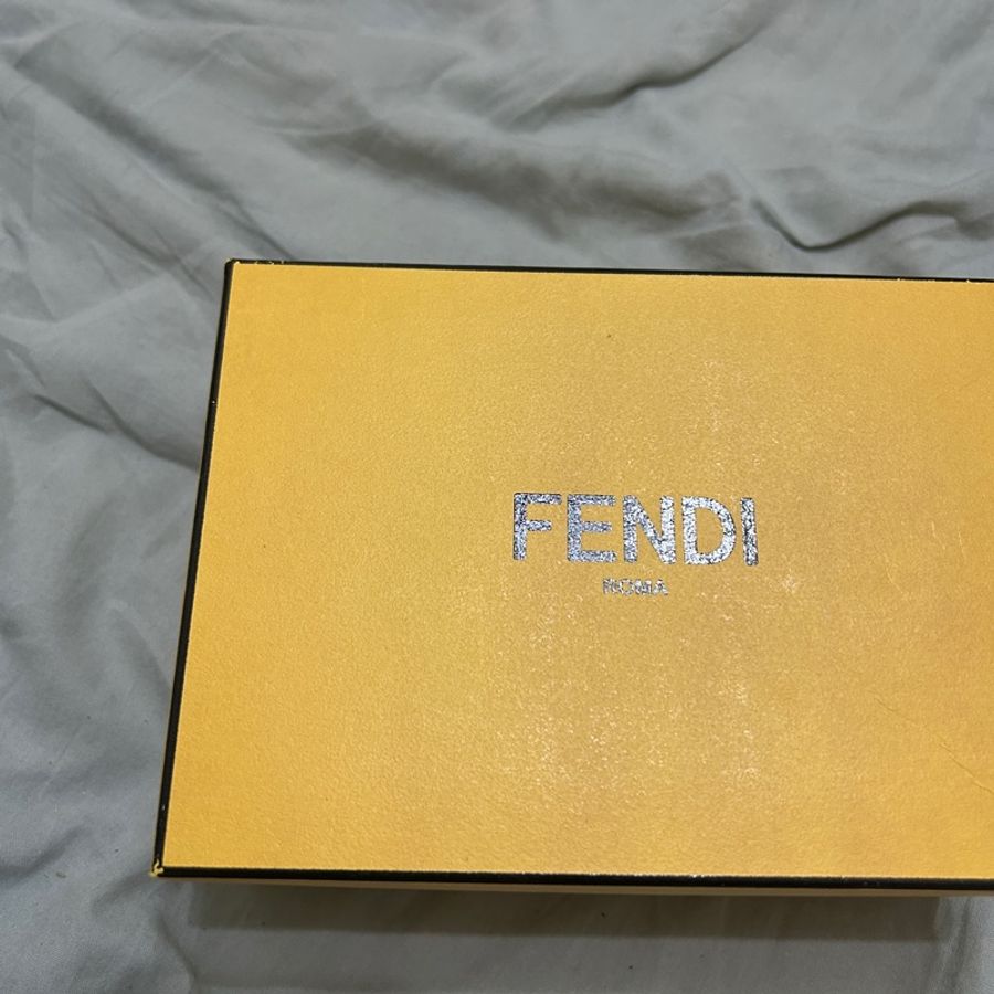 fendi peekaboo micro-2