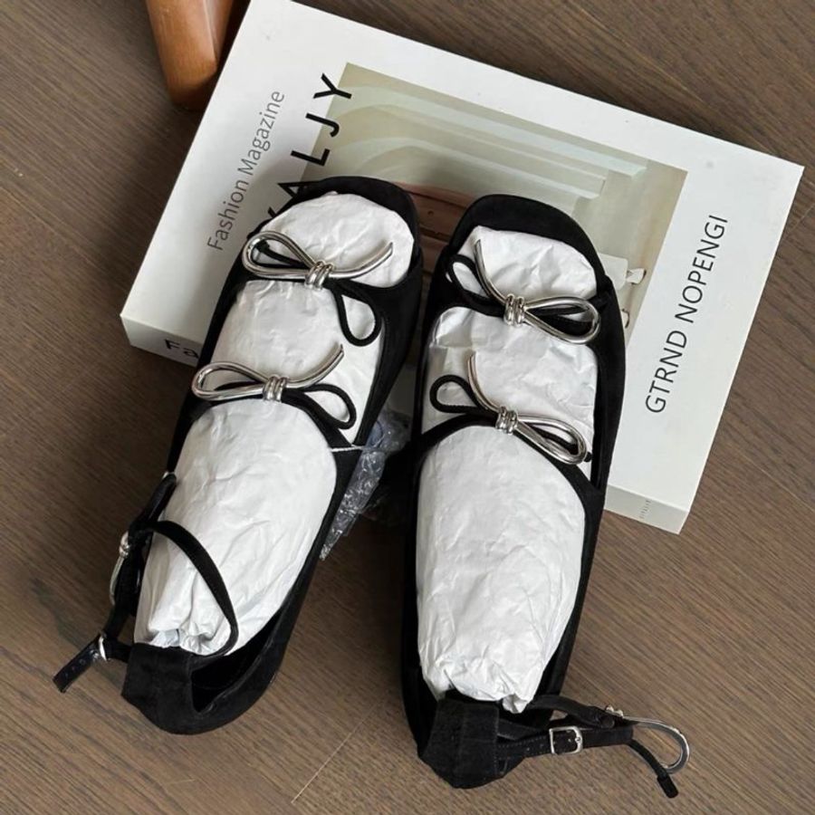 balenciag 黑色金屬蝴蝶結黑銀法式包頭平底涼鞋 38號 全新-4