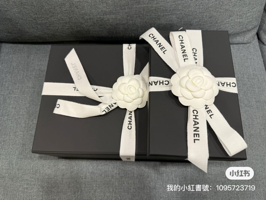 CHANEL 一字拉鍊零錢包-4