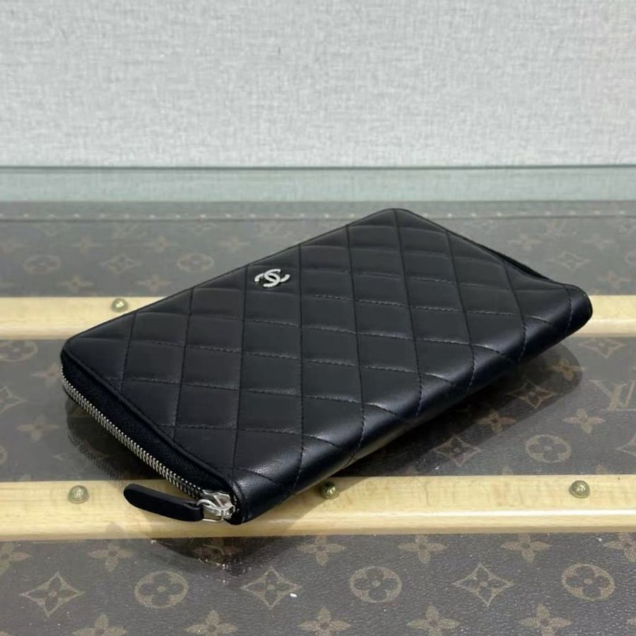 CHANEL 黑色銀扣菱格紋長款拉鍊錢包20*13*2  98新-2