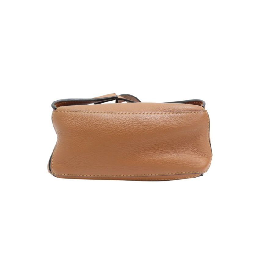 棕色 牛皮 Mini Puzzle Bumbag 斜背包【LOEWE 羅威】 B510EB1-3