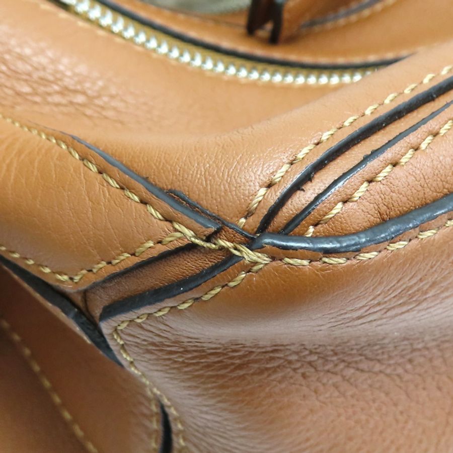 棕色 牛皮 Mini Puzzle Bumbag 斜背包【LOEWE 羅威】 B510EB1-13