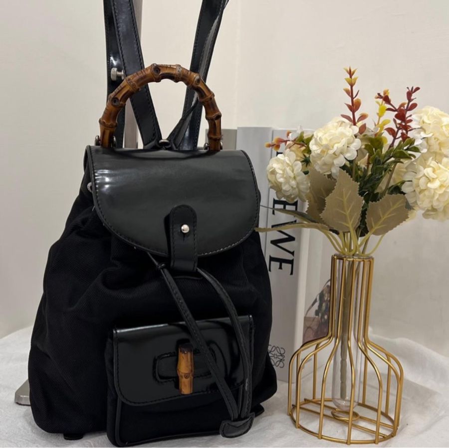 Gucci 竹節尼龍黑色小後背包-1