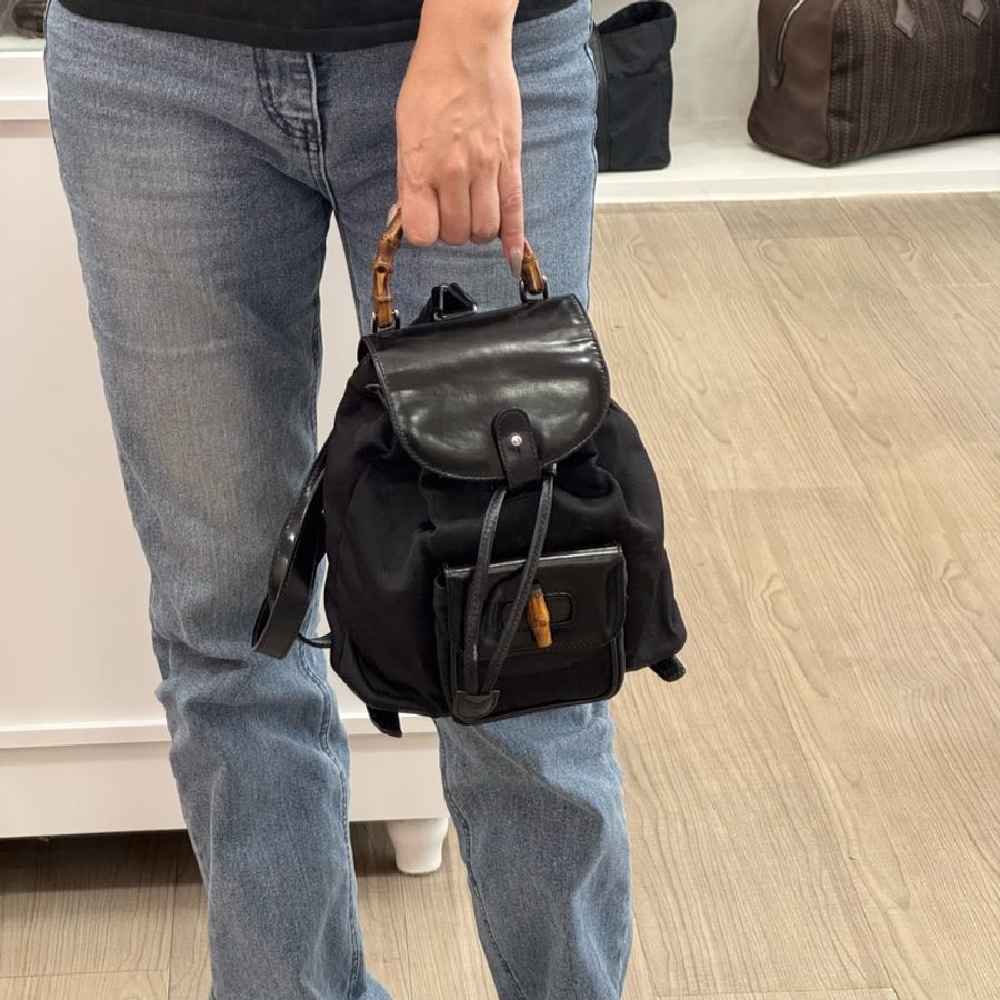 Gucci 竹節尼龍黑色小後背包-4