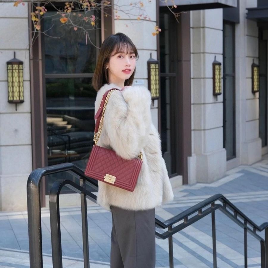 Chanel 酒紅色牛皮 leboy medium 中號-5