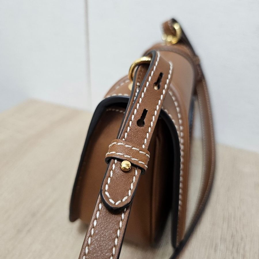 [新款新到❣️] Gucci 棕色金釦Blondie小號斜背包-8