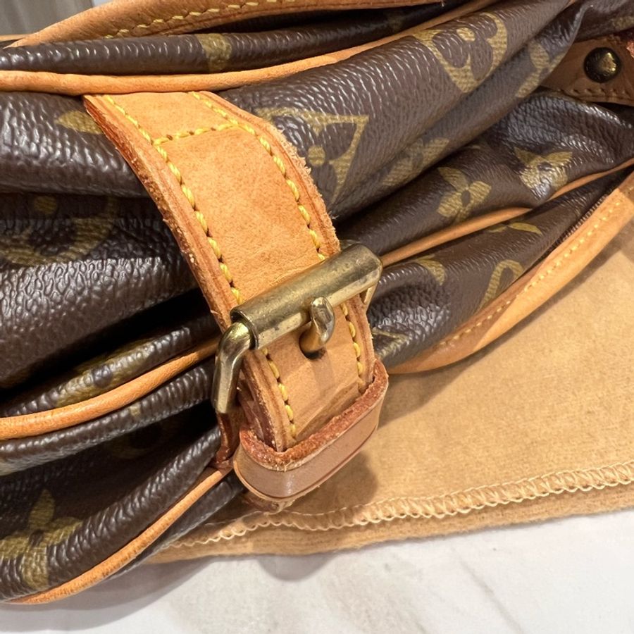 LOUIS VUITTON 小號雙子星-27