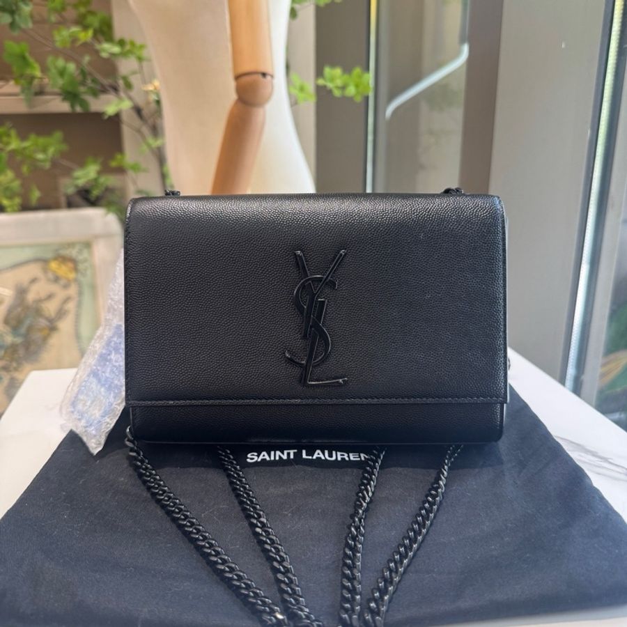 YSL 全黑魚子醬牛皮kate鏈條包 尺寸約20 X 12.5 X 5-0