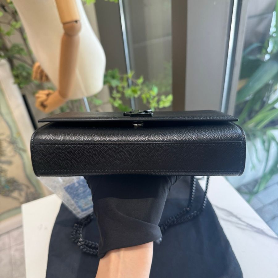 YSL 全黑魚子醬牛皮kate鏈條包 尺寸約20 X 12.5 X 5-2