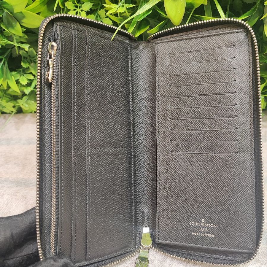 Louis Vuitton Zippy Vertical-5