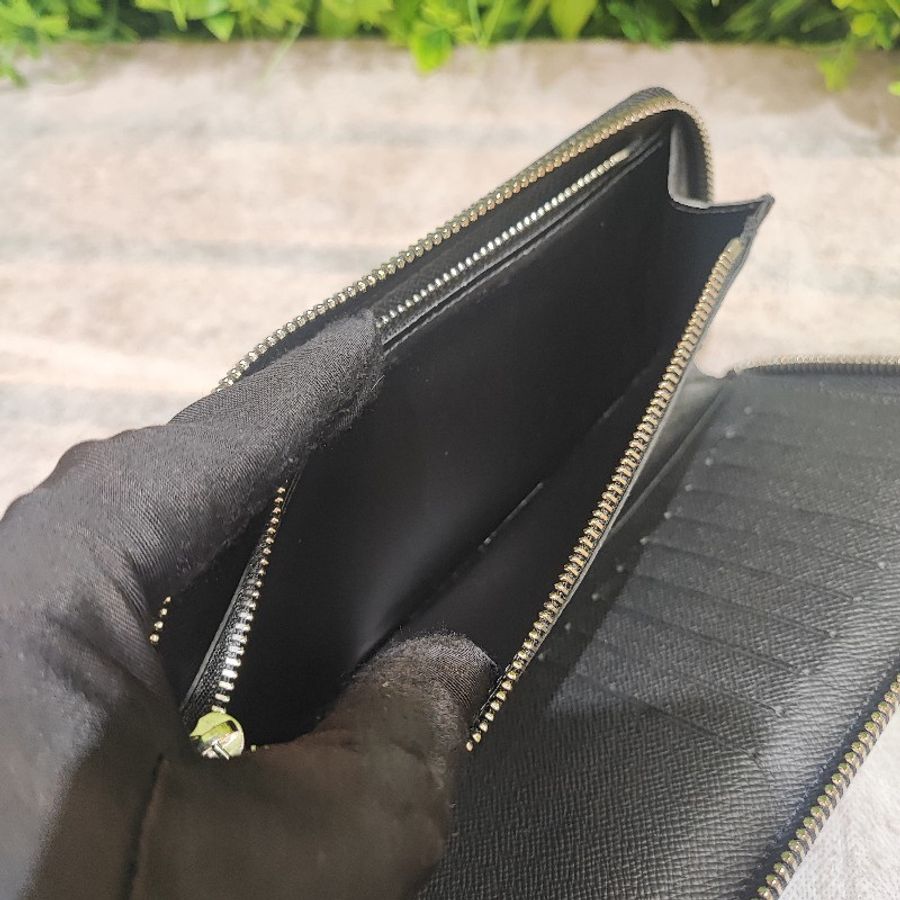 Louis Vuitton Zippy Vertical-11