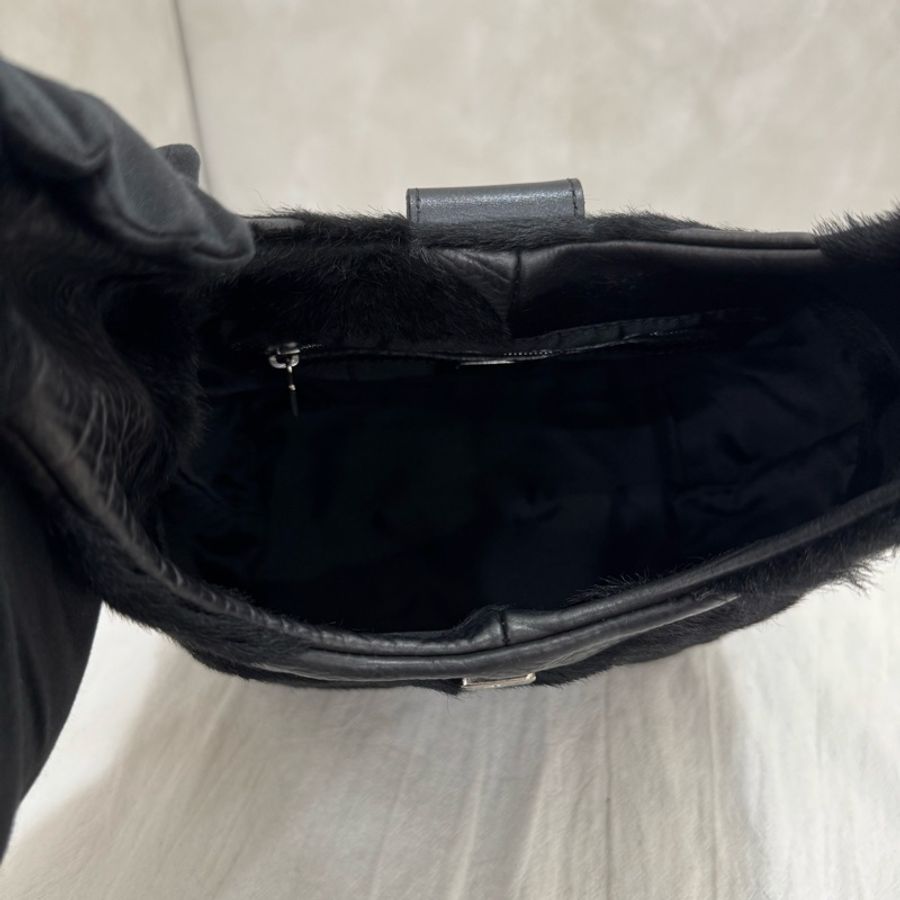 FENDI 馬毛黑色肩包-15