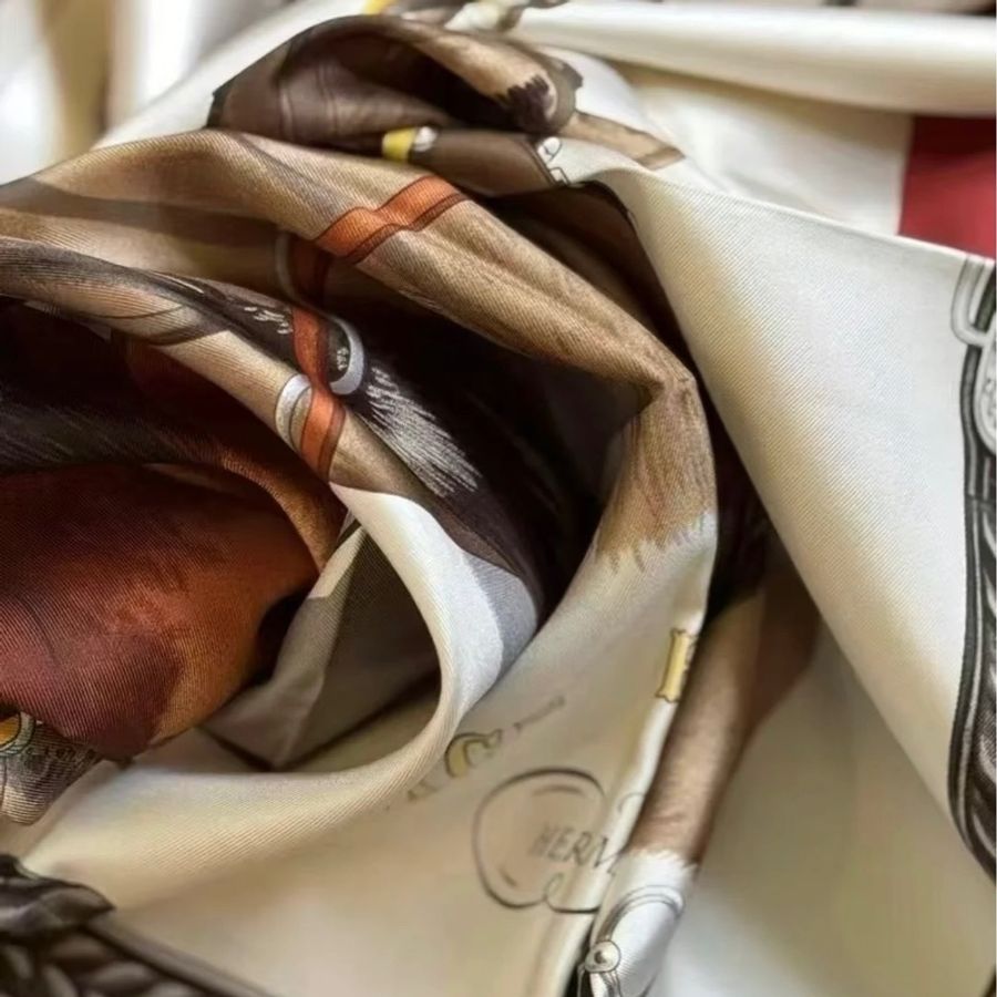 HERMES 愛馬仕 新款弩士牽引馬具 90*90 全新離櫃品 2025年新款-7