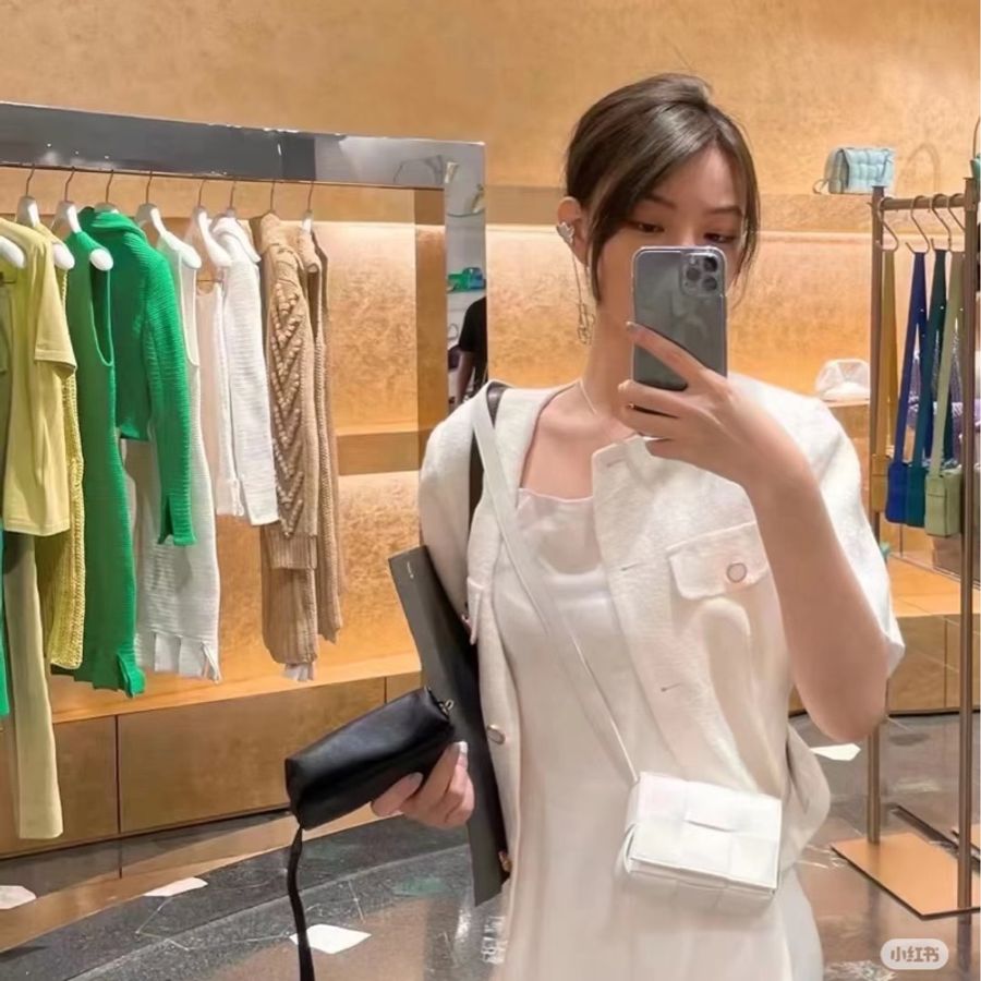 BOTTEGAVENETA mini cassette迷你小廢包 肩背包 斜背包-4