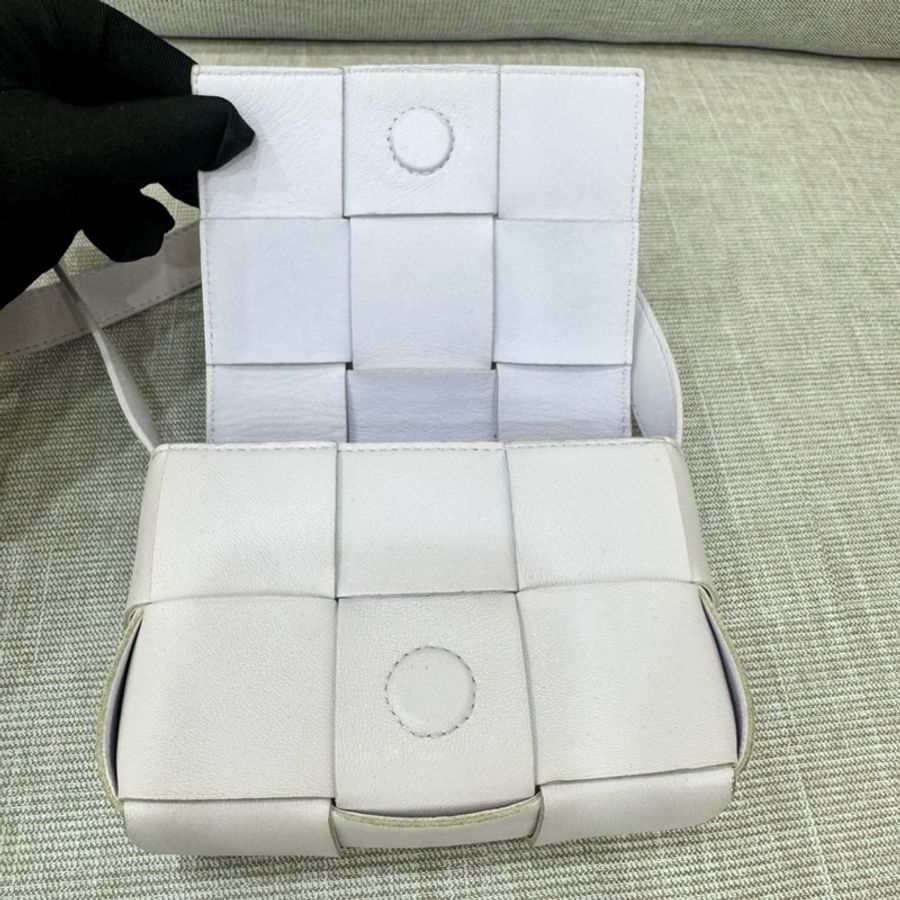 BOTTEGAVENETA mini cassette迷你小廢包 肩背包 斜背包-16