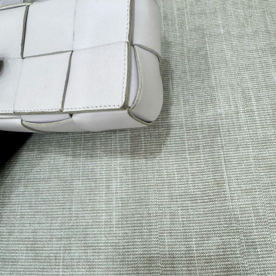 BOTTEGAVENETA mini cassette迷你小廢包 肩背包 斜背包-29