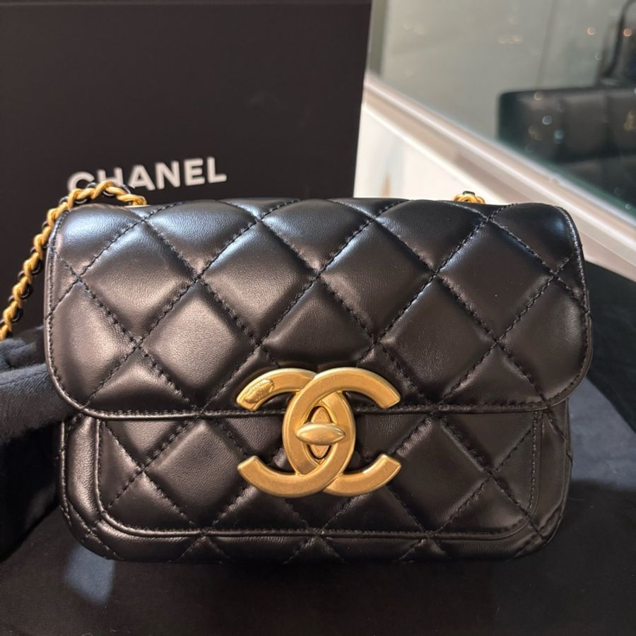全網最低價🤩Chanel黑金24s大logo菱格紋方胖子斜挎單肩包-7