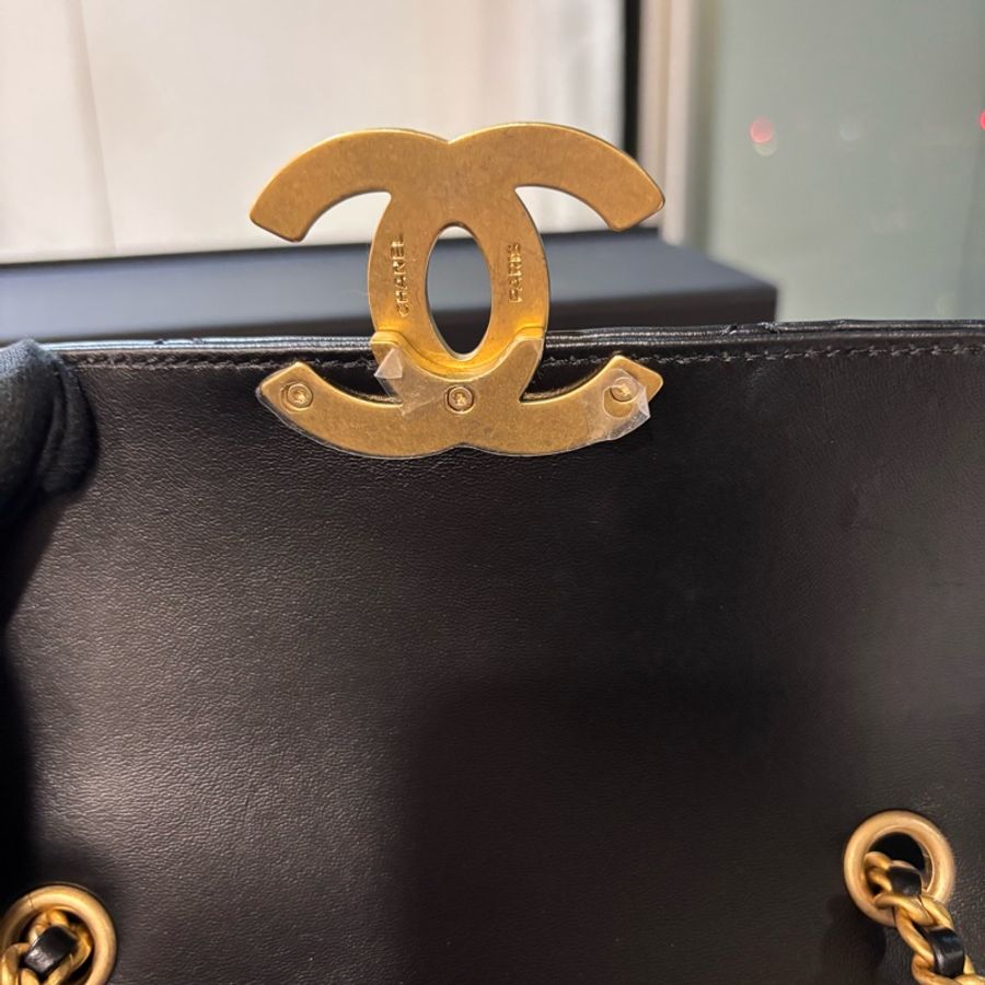 全網最低價🤩Chanel黑金24s大logo菱格紋方胖子斜挎單肩包-16