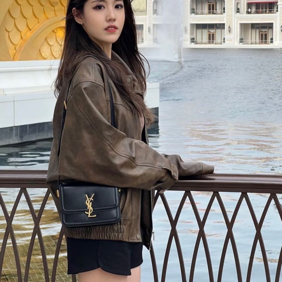 YSL Box 金標Logo 皮革 豆腐斜挎包 小號 女款 黑色-3