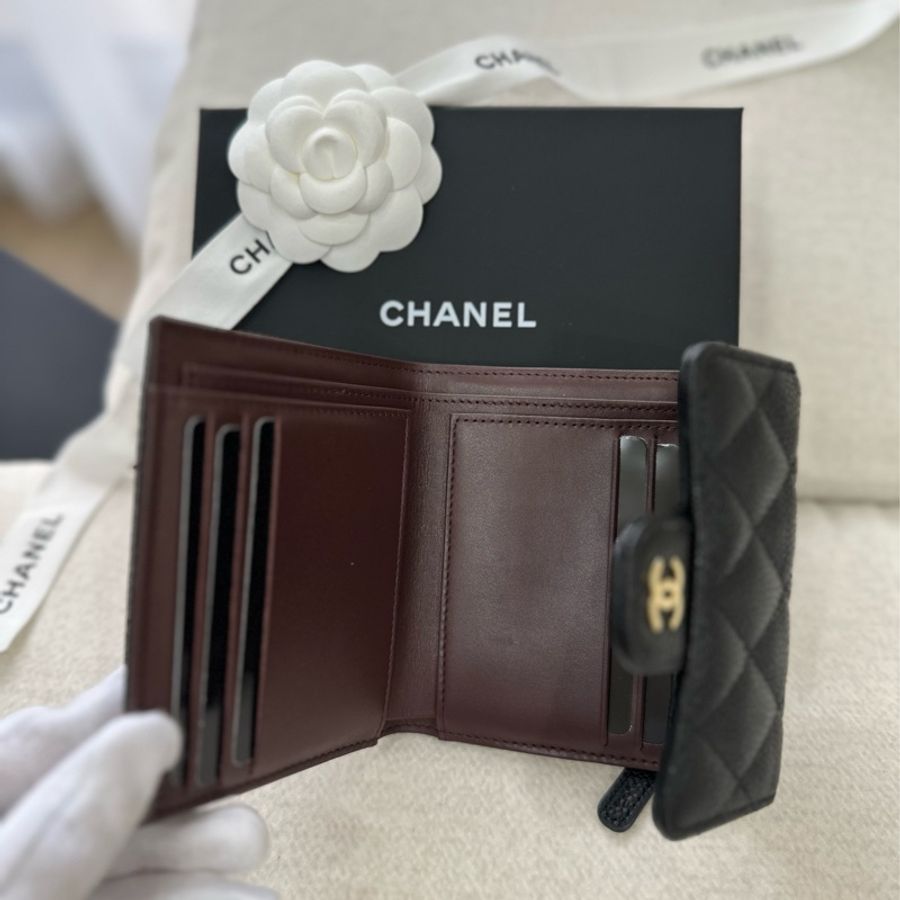 Chanel 經典三折短夾 黑金荔枝牛皮 全新全配-2