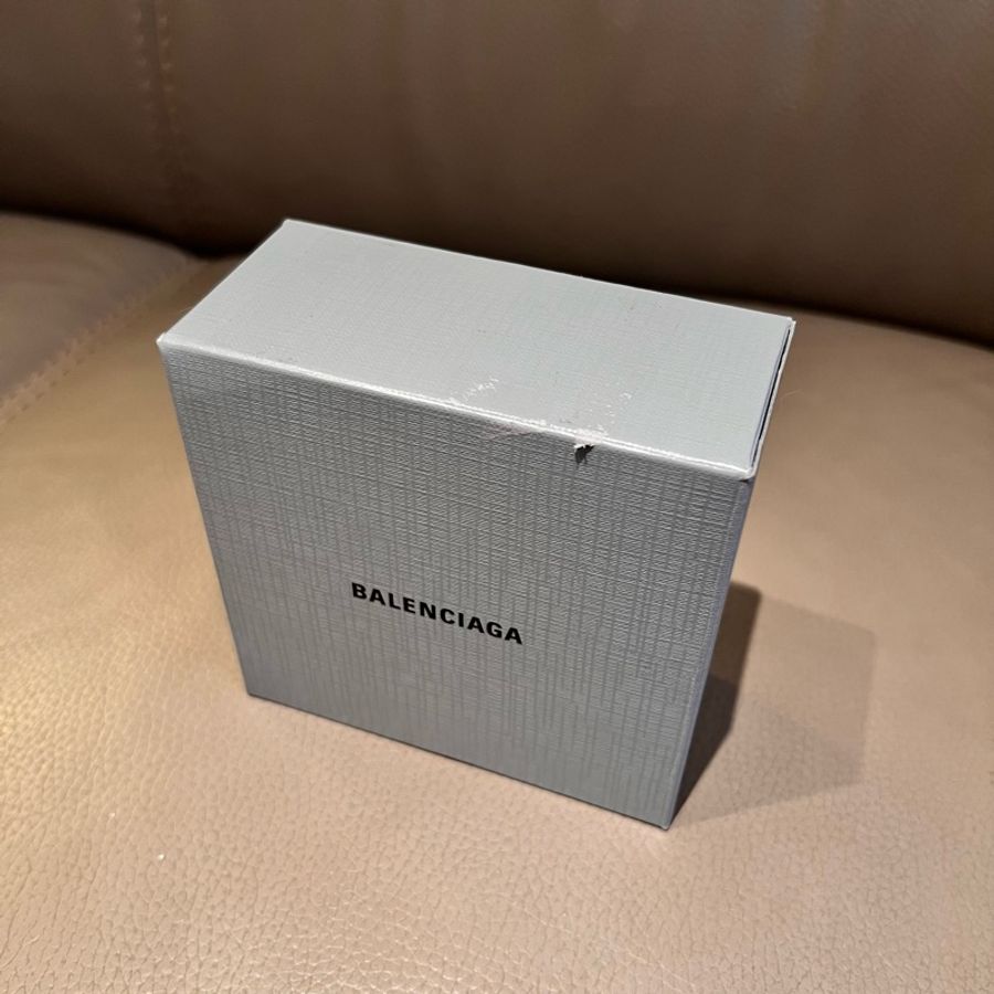 Balenciaga Object系列📦限量封箱膠帶-7