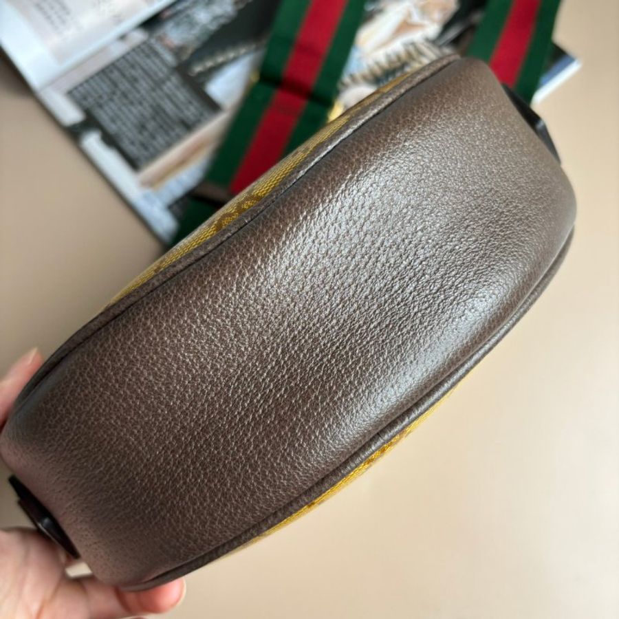 ::GUCCI:: adidas x GUCCI GG緹花肩背包 圓餅斜背包-4