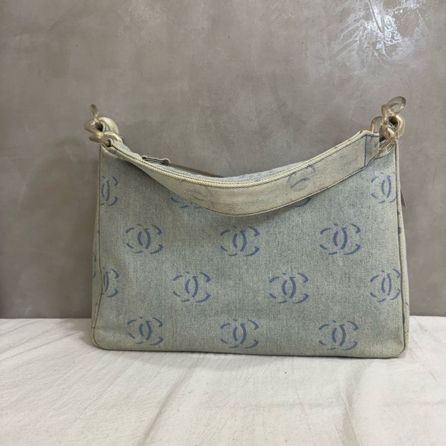 Chanel 牛仔肩包-4