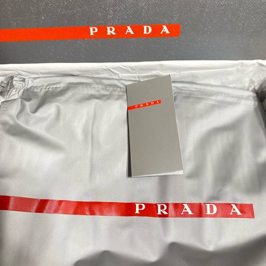 Prada 黑色三角標 帆布鞋 42碼-4